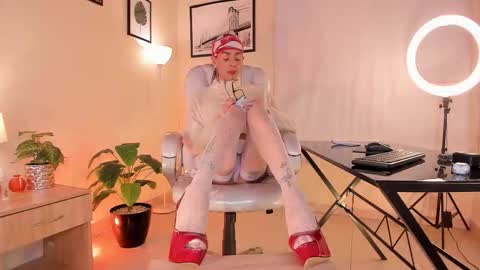 im your little femboy  ALEX   online show from 4, 12, 2025