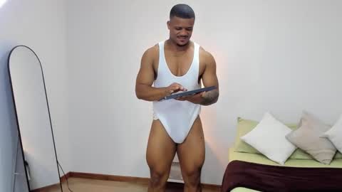 Snapshot of axelldasilva chatting on 1, 2, 2026 AXEL DA SILVA online show from 1, 2, 2026