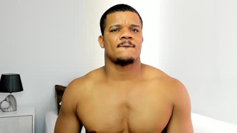 Snapshot of axelldasilva chatting on 21, 2, 2026 AXEL DA SILVA online show from 21, 2, 2026