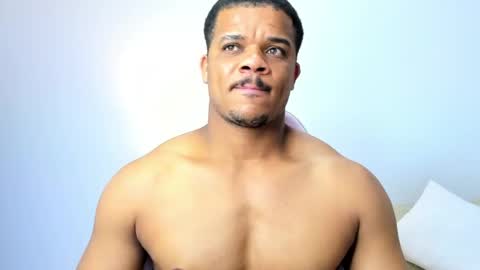 Snapshot of axelldasilva chatting on 3, 5, 2026 AXEL DA SILVA online show from 3, 5, 2026