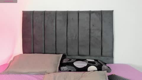 Axxxel  online show from 14, 4, 2026