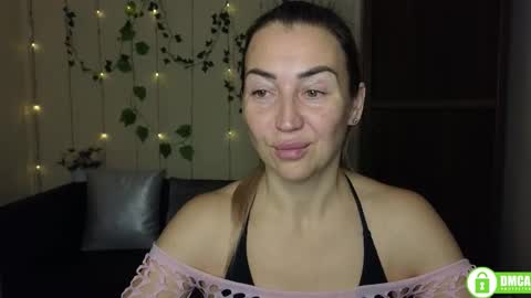 Jully online show from 28, 11, 2025