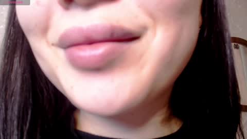 Snapshot of aya_moon chatting on 9, 1, 2025 Aya Moon online show from 9, 1, 2025