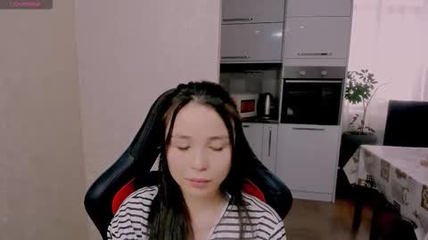 Snapshot of aya_moon chatting on 3, 12, 2025 Aya Moon online show from 3, 12, 2025