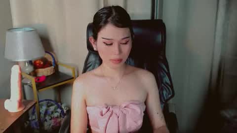 AYAHOSHILOVESYOU online show from 22, 5, 2026