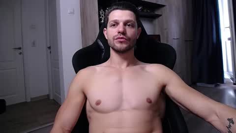 Snapshot of aydanblakeofficial chatting on 6, 11, 2025 Aydan Blake Official online show from 6, 11, 2025