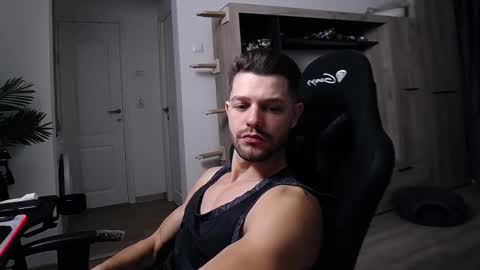 Snapshot of aydanblakeofficial chatting on 19, 11, 2025 Aydan Blake Official online show from 19, 11, 2025