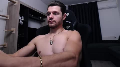 Snapshot of aydanblakeofficial chatting on 16, 12, 2025 Aydan Blake Official online show from 16, 12, 2025