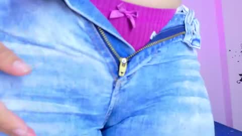 Snapshot of ayheleen_sexygirl3 chatting on 29, 7, 2026 Mariana online show from 29, 7, 2026