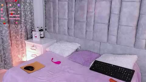 Snapshot of ayla_han chatting on 11, 7, 2026 ayla_han online show from 11, 7, 2026