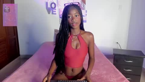Snapshot of aylah_beckham chatting on 18, 3, 2026 aylah_beckham online show from 18, 3, 2026