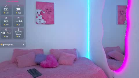 Snapshot of aylanii chatting on 15, 6, 2026 A L A N I I online show from 15, 6, 2026