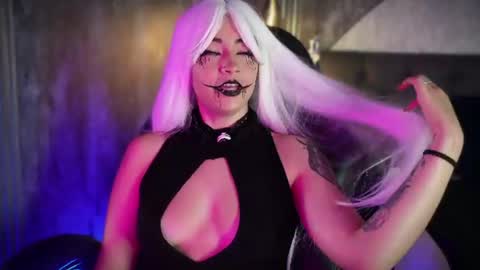 Snapshot of aylen_darkmoor chatting on 30, 6, 2026 Aylen online show from 30, 6, 2026
