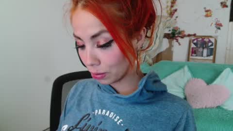 Snapshot of aylin_diazz chatting on 11, 6, 2026 Aylin online show from 11, 6, 2026