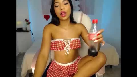 aylin_ross_ online show from 9, 4, 2026