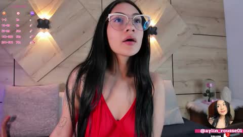 Snapshot of aylin_rousse chatting on 27, 10, 2025 ayllin online show from 27, 10, 2025