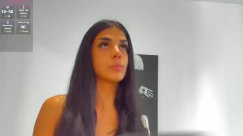 Aylinhazel online show from 4, 10, 2025