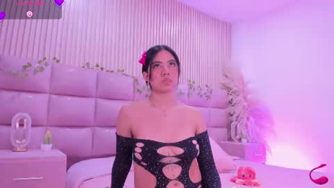 Snapshot of aylinlove_ chatting on 24, 6, 2026 aylinlove_ online show from 24, 6, 2026