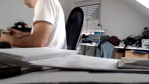 aylinniyerim online show from 10, 10, 2025