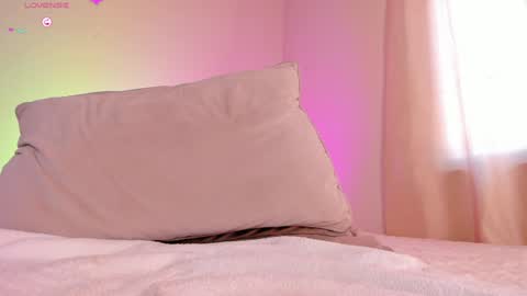 Aylin  online show from 2, 1, 2025