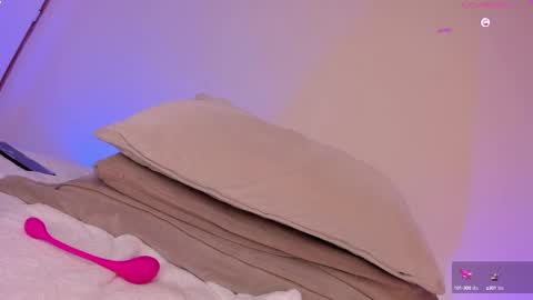 Aylin  online show from 23, 2, 2025