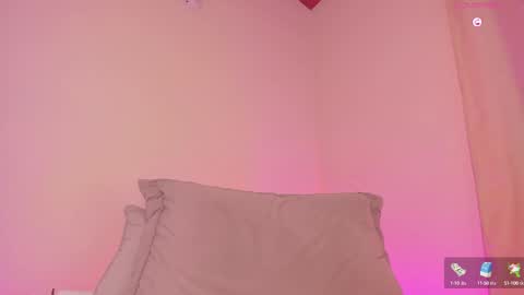 Aylin  online show from 4, 3, 2025