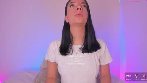 Aylin  online show from 8, 3, 2025