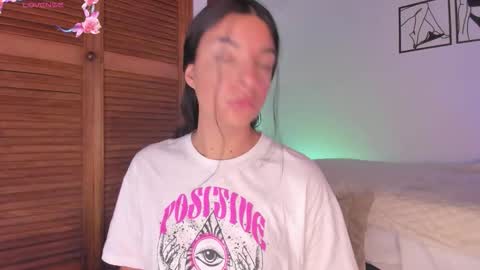 Aylin  online show from 26, 10, 2025