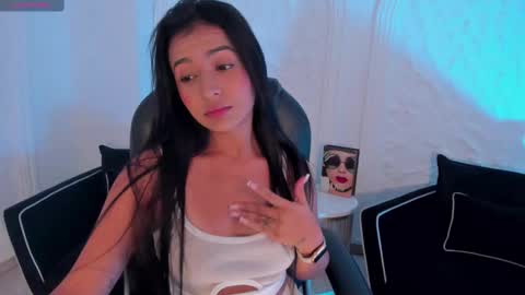 Ayshel online show from 7, 10, 2025