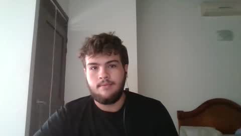 Snapshot of azahal33 chatting on 1, 4, 2026 azahal33 online show from 1, 4, 2026