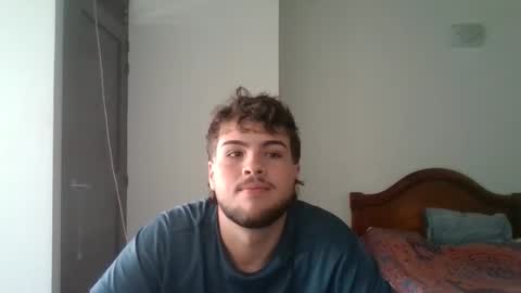 Snapshot of azahal33 chatting on 9, 5, 2026 azahal33 online show from 9, 5, 2026