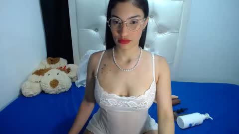 Snapshot of azahara_smith chatting on 18, 10, 2025 Smith online show from 18, 10, 2025