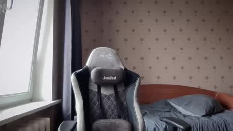 azazelmax online show from 16, 1, 2025