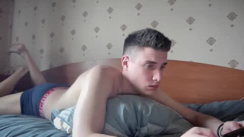 azazelmax online show from 15, 2, 2025