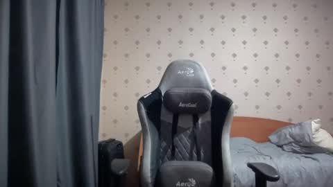 azazelmax online show from 11, 3, 2025