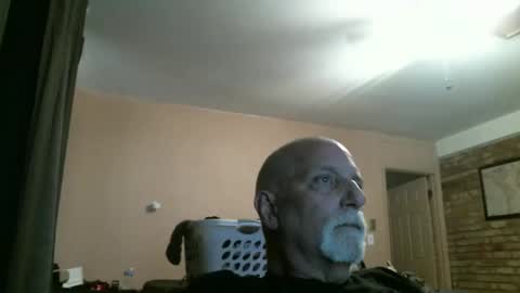 Snapshot of azjohnny chatting on 5, 4, 2026 azjohnny online show from 5, 4, 2026