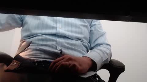 aznguy1138 online show from 10, 4, 2026