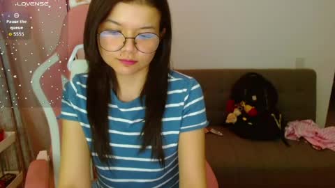 Azu  online show from 6, 5, 2026
