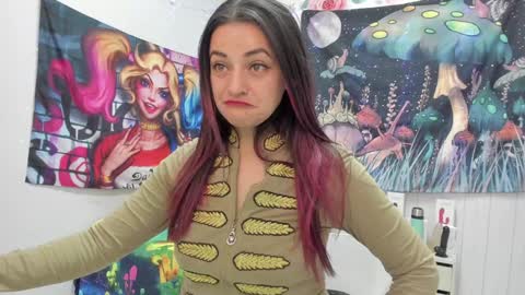 Azucena R online show from 17, 1, 2025