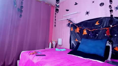 azul_moon online show from 31, 10, 2025