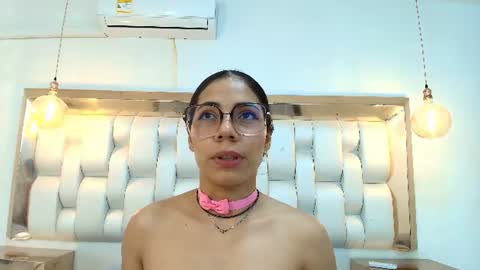Snapshot of azulmaveric chatting on 15, 7, 2026 AZUL online show from 15, 7, 2026
