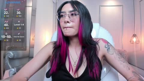 Azura online show from 15, 1, 2025