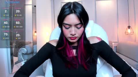 Azura online show from 7, 2, 2025