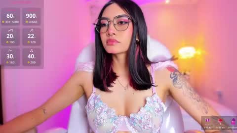 Azura online show from 14, 4, 2026