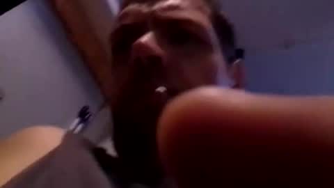 Snapshot of azza42086 chatting on 6, 3, 2026 azza42086 online show from 6, 3, 2026