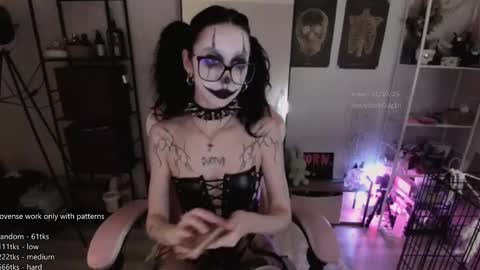 Snapshot of b0pppo chatting on 31, 10, 2025 your fuckdoll  sub girl  MORE ME  online show from 31, 10, 2025