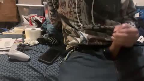 Snapshot of b1gd1k290013 chatting on 16, 12, 2025 b1gd1k290013 online show from 16, 12, 2025