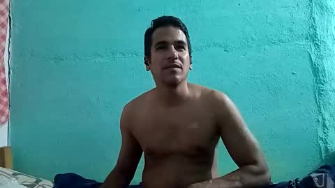 Snapshot of b3b3latino chatting on 12, 3, 2026 B3B3LATINO online show from 12, 3, 2026