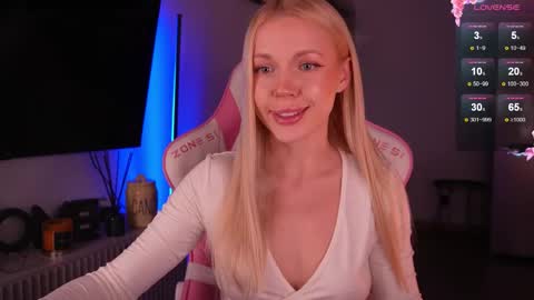 Bonnie  online show from 14, 11, 2025