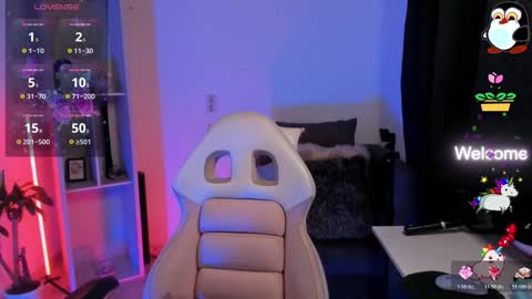 Snapshot of baaby_boyy chatting on 24, 11, 2025 odeley online show from 24, 11, 2025